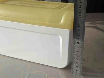 Продам хлебницу Tupperware