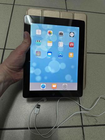 iPad 3 64гб с чехлом