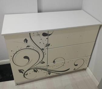 Продам комод и 2 тумбы