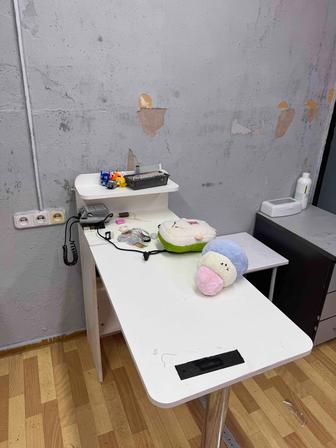 СДАЕТСЯ МЕСТО ДЛЯ МАНИКЮРА