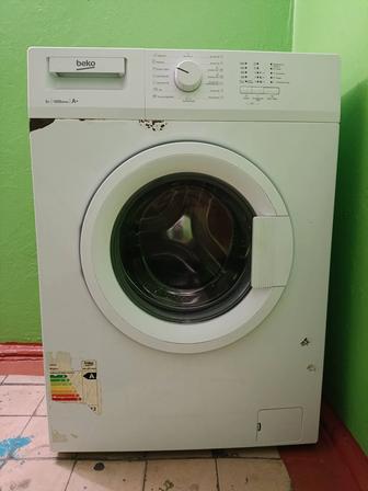 Продам стиральную машину