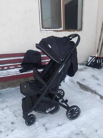 Каляска черный