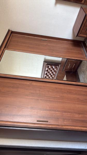 Спальный гарнитур б/у