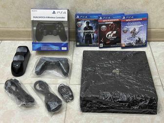 PlayStation 4 Pro 1TB 4K HDR 2 DualShock 3 диска