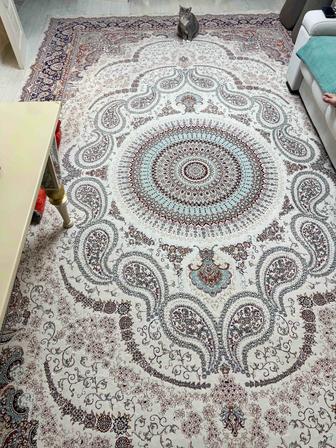 Продам б/у ковер