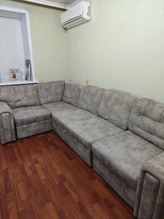 Диван серый