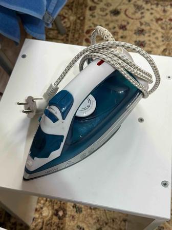 Утюг, гладильная доска