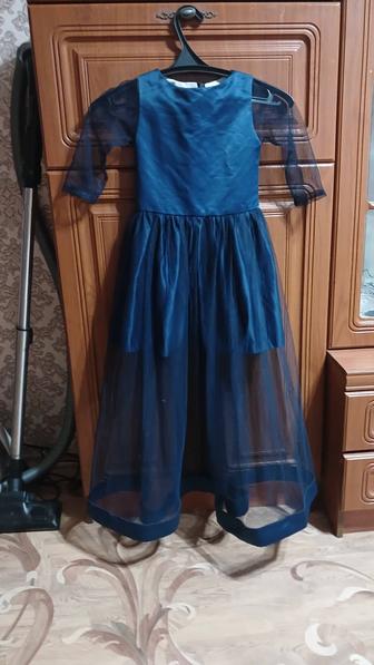 Платье на девочку