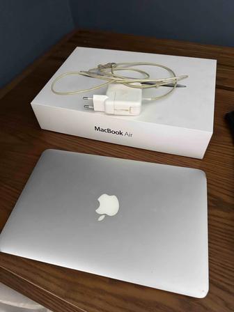 Macbook Air 11 (A1465) 2013