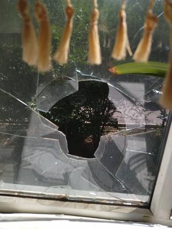 Замена стекла,стеклопакетов на двери и окна