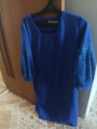 Продам платье.одевала один раз.