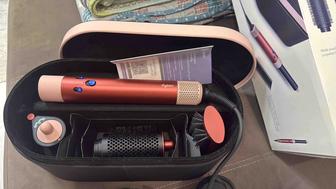 Dyson фен стайлер для волос