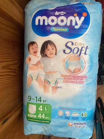 Трусики MOONY