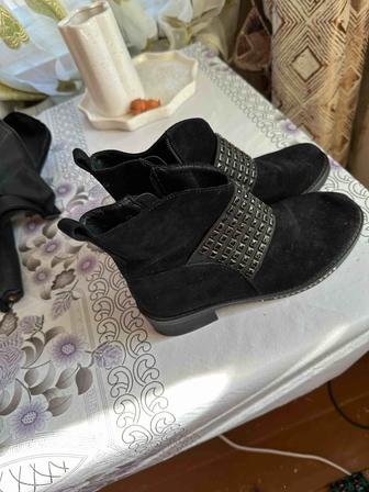 Ботинки женские