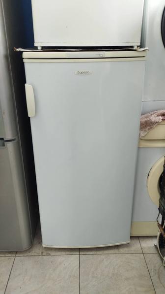 Холодильник Бирюса