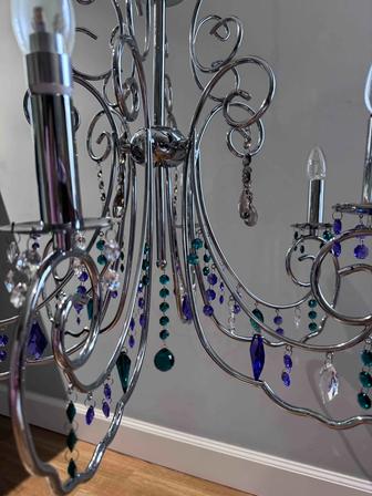 Продаю потрясающую люстру Swarovski