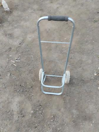 Тележка без сумки.
