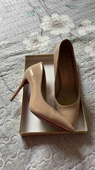 Продам туфли