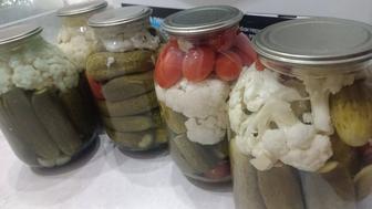 Соленья огурцы помидоры маринованные соленые
