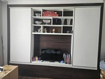 Продам стенку встраиваемую