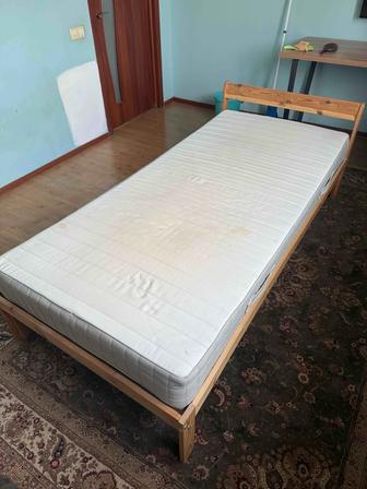 Продам кровать икея