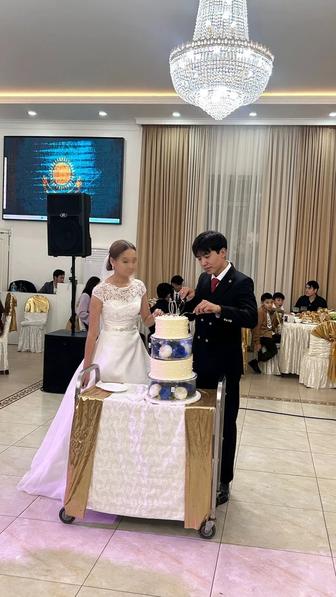 Свадебные платья