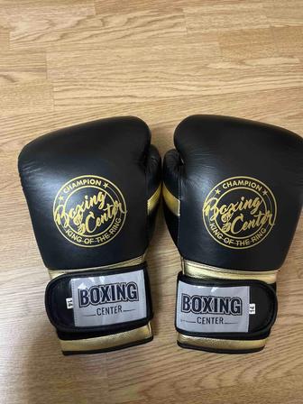 Боксерские перчатки Boxing Center