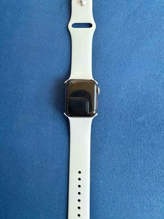 Продаются Apple Watch