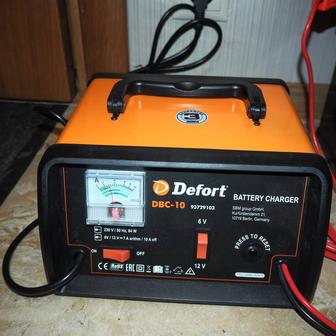 Зарядное устройство DEFORT DBC-15