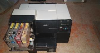 продам принтер Epson B510 DN на запчасти