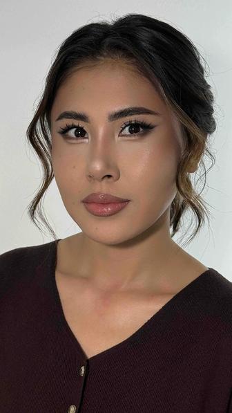 Макияж и укладка