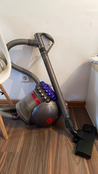 Пылесос Dyson