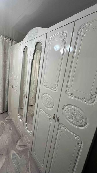 Срочно продам шкаф
