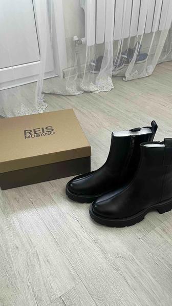 Новая обувь. Турция