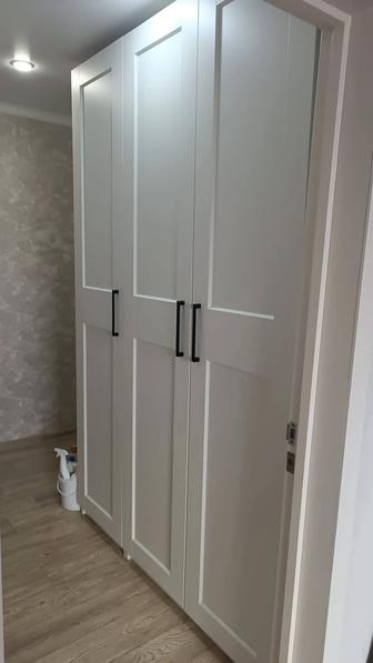 Продам шкаф для одежды икея