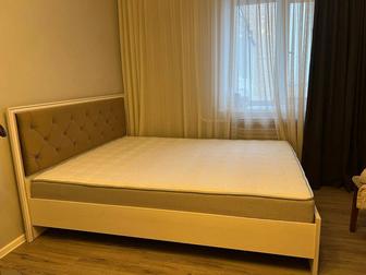 Продам кровать с матрасом