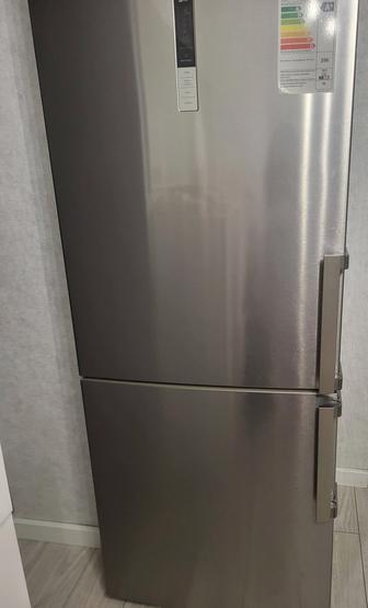 Отдам даром холодильник, не работает. Самовывоз