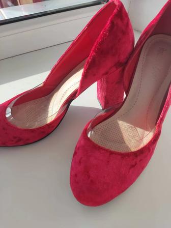 Продам туфли