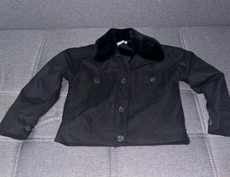 Продам куртку на мальчика