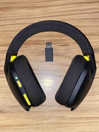 Наушники Logitech G435