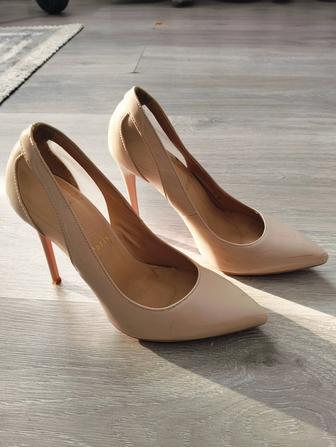 Туфли лодочки для роскошных дам