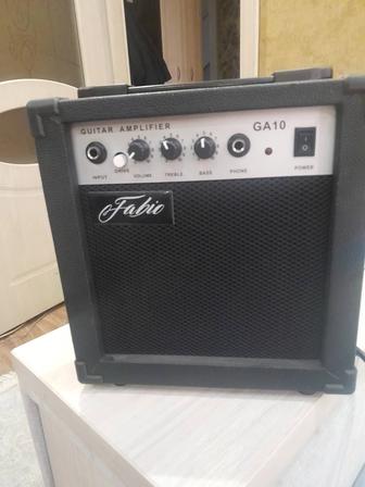 Комбоусилитель для электрогитары