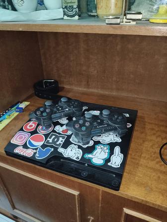 Продам PlayStation 3 прошитая