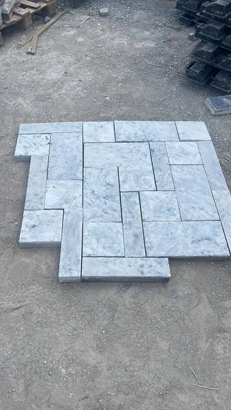 Укладка тротуарной плитки, Брусчатки