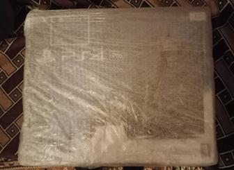 Продаю PS4 PRO абсолютно новая