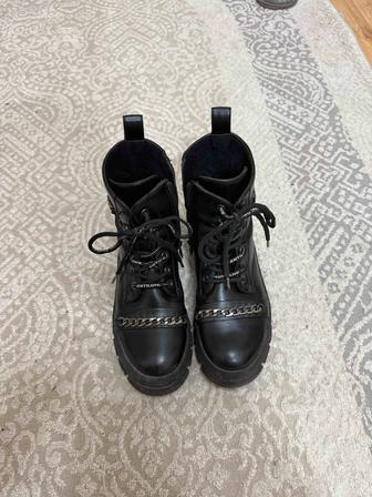 Сапоги демисезонные 35 размер
