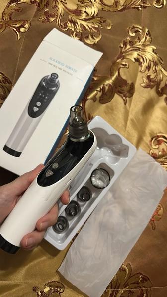 Вакуумный очиститель для лица