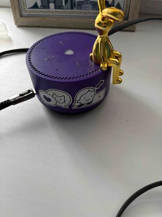 Умная колонка с Алисой

Яндекс.Станция Лайт