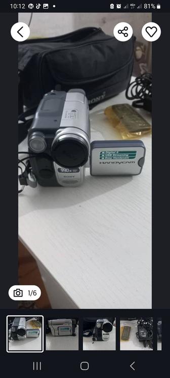 Видеокамера SONY.