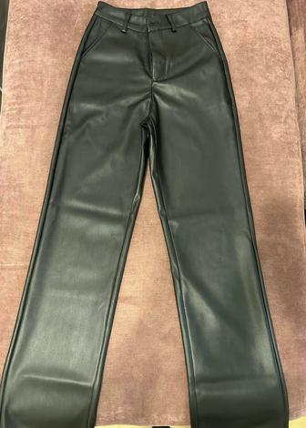 Женские кожаные брюки